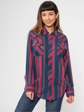 80’s Rustler Western Pearl Snap Long Tail Shirt in Navy & Magenta Size XL